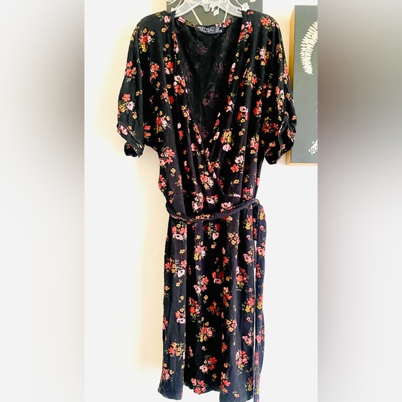 Nasty Gal Floral Tie Waist Mini Dress - Picture 6 of 14